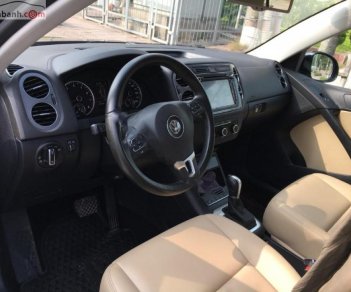 Volkswagen Tiguan 2013 - Bán Volkswagen Tiguan năm sản xuất 2013, màu đen, nhập khẩu nguyên chiếc  