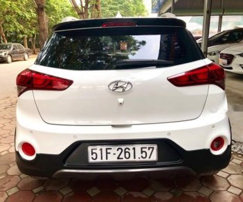 Hyundai i20 Active   2015 - Bán ô tô Hyundai i20 Active 2015, màu trắng, nhập khẩu  