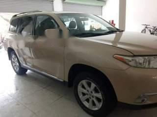 Toyota Highlander 2011 - Bán ô tô Toyota Highlander năm sản xuất 2011, màu vàng, nhập khẩu còn mới