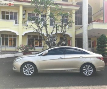 Hyundai Sonata 2.0 AT 2010 - Bán Hyundai Sonata 2.0 AT đời 2010, xe nhập chính chủ, giá chỉ 550 triệu