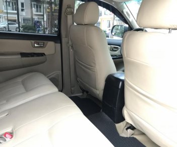 Toyota Fortuner G 2.5MT 2015 - Cần bán Toyota Fortuner 2.5MT đời 2015, màu xám (ghi), giá chỉ 830 triệu