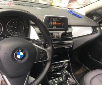 BMW 2 Series 218i Gran Tourer 2016 - Cần bán gấp BMW 2 Series 218i Gran Tourer đời 2016, màu đen, nhập khẩu nguyên chiếc giá cạnh tranh