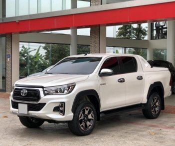 Toyota Hilux 2018 - Hilux 2.8G Platinum mới tinh chưa hết roda