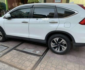 Honda CR V  AT 2017 - Bán ô tô Honda CR V AT sản xuất 2017, màu trắng, xe còn đẹp 95%