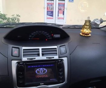 Toyota Yaris  1.3 AT  2011 - Bán Toyota Yaris 1.3 AT đời 2011, màu đỏ, nhập khẩu nguyên chiếc ít sử dụng