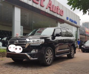 Toyota Land Cruiser 4.6 2011 - Bán Toyota Landcruise VX 4.6 sx 2011, đã lên form 2016, xe 1 chủ từ đầu, chạy ít cực mới