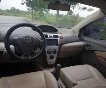 Toyota Vios  Limo  2009 - Cần bán gấp Toyota Vios năm 2009, màu bạc số sàn, 235 triệu
