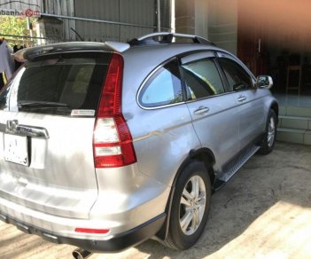 Honda CR V 2010 - Cần bán lại xe Honda CR V 2010, màu bạc còn mới, 550tr