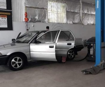 Toyota Corolla 1990 - Bán ô tô Toyota Corolla sản xuất 1990, màu bạc, nhập khẩu, giá chỉ 99 triệu