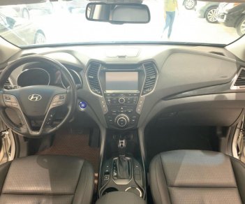 Hyundai Santa Fe   4WD 2015 - Bán Santa Fe 2015 Full 4WD - chiếc xe đáng đồng tiền bát gạo