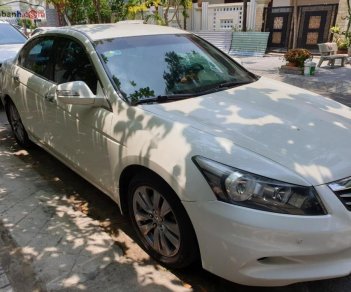 Honda Accord 2011 - Bán Honda Accord 2011, màu trắng, xe nhập, 620tr