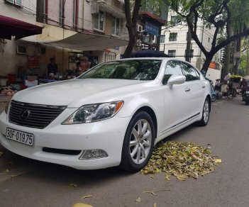 Lexus LS  460L 2010 - Cần bán xe Lexus LS LS460L sản xuất 2010, màu trắng, nhập khẩu 