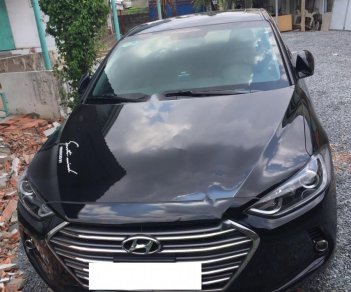 Hyundai Elantra 1.6 AT 2016 - Bán Hyundai Elantra 1.6 AT đời 2016, màu đen 