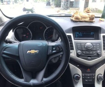 Chevrolet Cruze 2016 - Bán Chevrolet Cruze đời 2016, màu trắng, 403 triệu