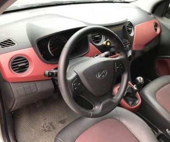 Hyundai Grand i10 2018 - Cần bán gấp Hyundai Grand i10 đời 2018, màu bạc  