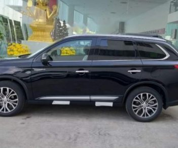 Mitsubishi Outlander 2.0 Premium 2019 - Bán Mitsubishi Outlander 2.0 Premium đời 2019, màu đen