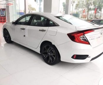 Honda Civic RS 2019 - Bán Honda Civic RS đời 2019, màu trắng, xe nhập  