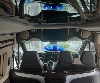 Ford Transit 2018 - Limousine trung cấp giá siêu hấp dẫn chỉ còn 1.250.000.000 và nhiều ưu đãi