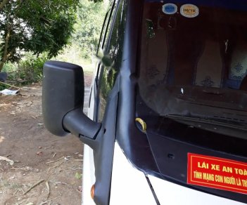 Ford Transit 2.4L 2004 - Bán xe Ford Transit 2.4L sản xuất 2004, màu trắng