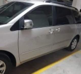 Toyota Sienna LE 3.5 2008 - Cần bán Toyota Sienna LE 3.5 năm sản xuất 2008, màu bạc