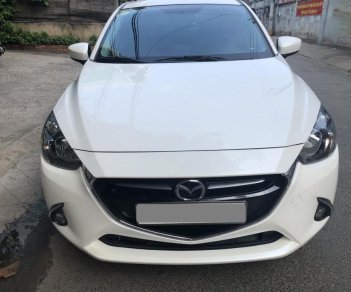 Mazda 2 1.5AT 2018 - Cần tiền bán Mazda 2 số tự động, màu trắng, sản xuất 2018