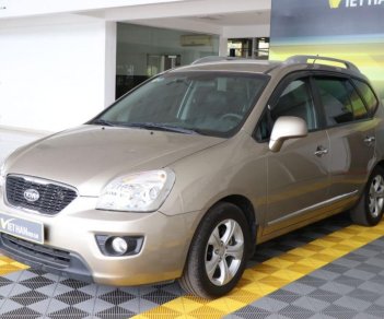 Kia Carens 2.0MT 2015 - Cần bán Kia Carens 2.0MT sản xuất năm 2015, màu vàng, giá chỉ 416 triệu