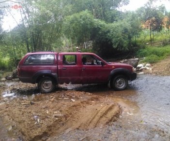 Nissan Navara 2.4 MT 4WD 2003 - Bán Nissan Navara 2.4 MT 4WD năm 2003, màu đỏ, nhập khẩu  