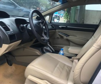 Honda Civic 1.8 2011 - Cần bán gấp Honda Civic 1.8 2011, màu bạc