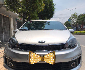 Kia Rio 1.4 MT 2015 - Bán Kia Rio 1.4 MT năm 2015, màu bạc, nhập khẩu Hàn Quốc xe gia đình, giá 395tr