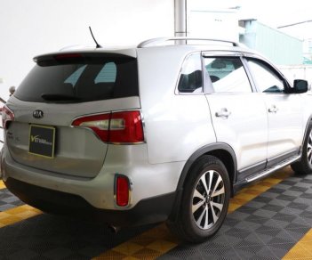 Kia Sorento  2.4AT 2014 - Bán Kia Sorento New 2.4AT năm sản xuất 2014, màu bạc