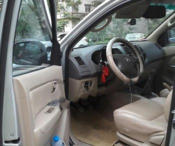 Toyota Fortuner G 2.5 2009 - Cần bán Toyota Fortuner G 2.5 năm sản xuất 2009