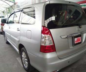 Toyota Innova E 2013 - Bán Innova 2013/ ĐK 2014- Xe chất như hình