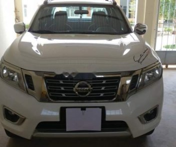 Nissan Navara  E  2015 - Bán Nissan Navara E 2015, màu trắng, nhập khẩu nguyên chiếc, giá chỉ 475 triệu