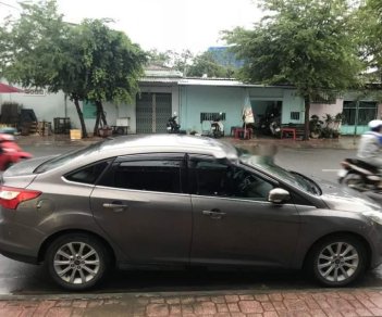 Ford Focus   Titanium 2.0 AT   2015 - Chính chủ bán xe Ford Focus Tiatanium đời 2015, xe nhà chạy không va quẹt đâm đụng