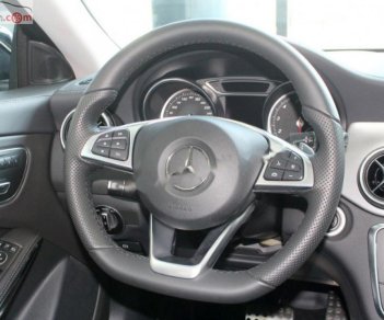 Mercedes-Benz CLA class 250 2019 - Bán xe Mercedes CLA250 màu đen, số tự động, máy xăng 2019