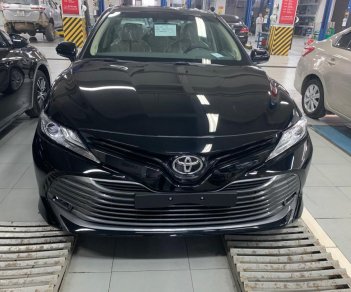 Toyota Camry 2.5Q 2019 - Toyota Camry 2.5Q 2019, giao xe ngay,
