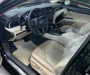 Toyota Camry 2.5Q 2019 - Toyota Camry 2.5Q 2019, giao xe ngay,