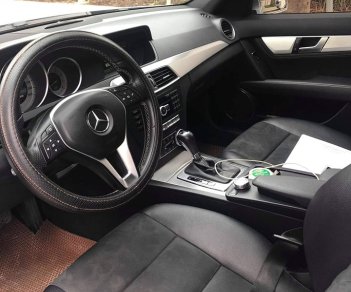 Mercedes-Benz C class C200 2014 - Cần tiền cưới vợ bán C200, sản xuất 2014, số tự động màu bạc