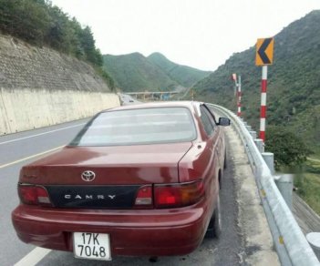 Toyota Camry   1994 - Bán Toyota Camry đời 1994, màu đỏ, xe chạy ngon số tốt, máy êm