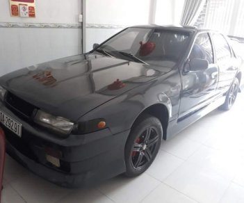 Nissan Cefiro 1989 - Bán Nissan Cefiro đời 1989, màu xám, xe nhập