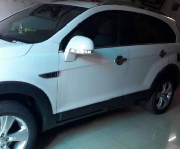 Chevrolet Captiva 2012 - Cần bán lại xe Chevrolet Captiva sản xuất năm 2012, màu trắng xe gia đình, giá chỉ 460 triệu