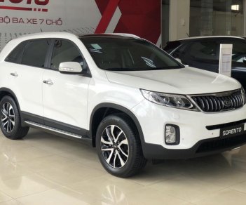 Kia Sorento 2019 - Kia Sorento 2.0 GAT Deluxe 2019, màu trắng