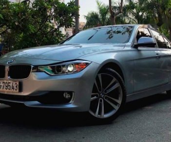 BMW 3 Series   2014 - Bán BMW 3 Series sản xuất năm 2014, màu bạc, xe nhập