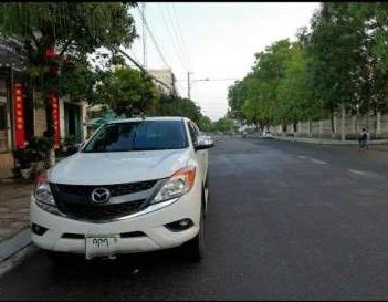 Mazda BT 50   2015 - Bán Mazda BT 50 đời 2015, màu trắng, nhập khẩu  