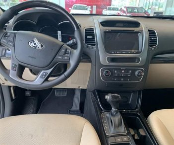 Kia Sorento  GATH  2019 - Bán xe Kia Sorento năm sản xuất 2019, màu trắng