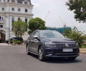Volkswagen Tiguan G 2019 - Bán ô tô Volkswagen Tiguan G đời 2019, màu xám, nhập khẩu chính hãng