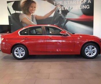 BMW 3 Series 320i 2018 - Bán BMW 320i màu đỏ tại Đà Nẵng - Xe mới chưa đăng ký