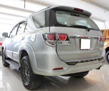 Toyota Fortuner 2.7 (4x2) 2016 - Bán Toyota Fortuner 2016 (AT), xe chạy xăng