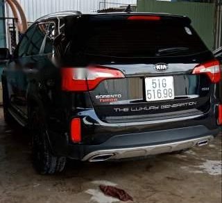 Kia Sorento 2017 - Bán Kia Sorento 2017, màu đen, giá chỉ 860 triệu