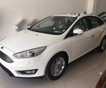 Ford Focus   2019 - Cần bán Ford Focus năm 2019, màu trắng, giá chỉ 626 triệu